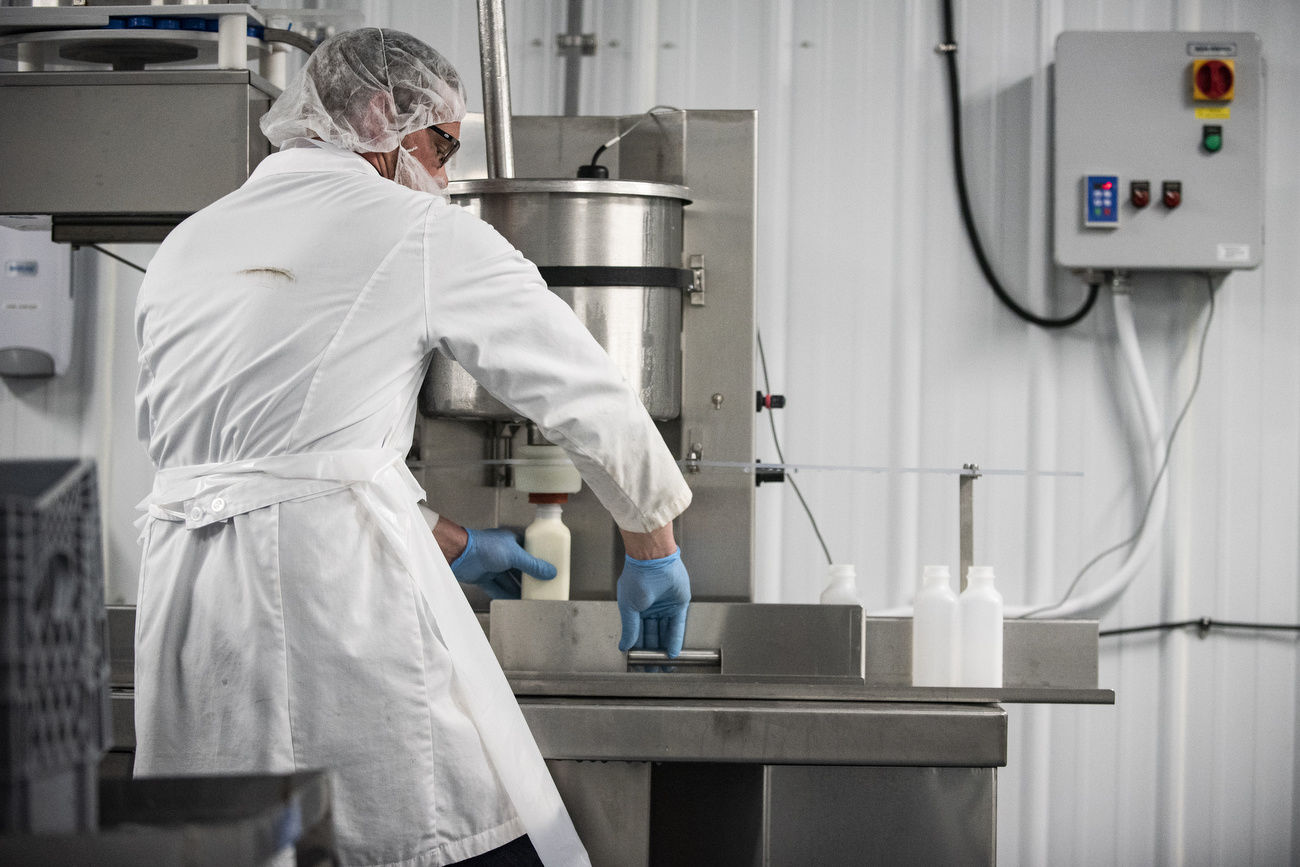 Farm, creamery team up to market milk